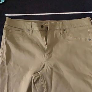 Universal Thread Khaki Jeggings